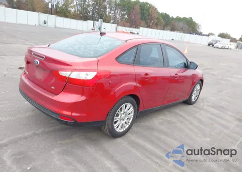 2012 Ford Focus Se из США, поврежденный, VIN 1FAHP3F2XCL246331